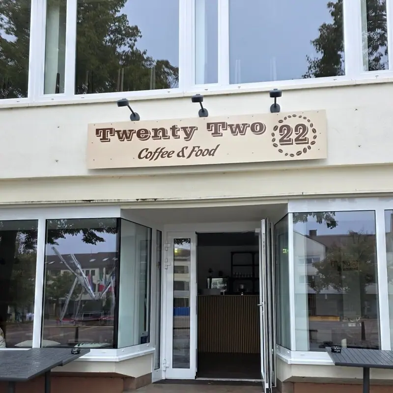 Café Twenty Two