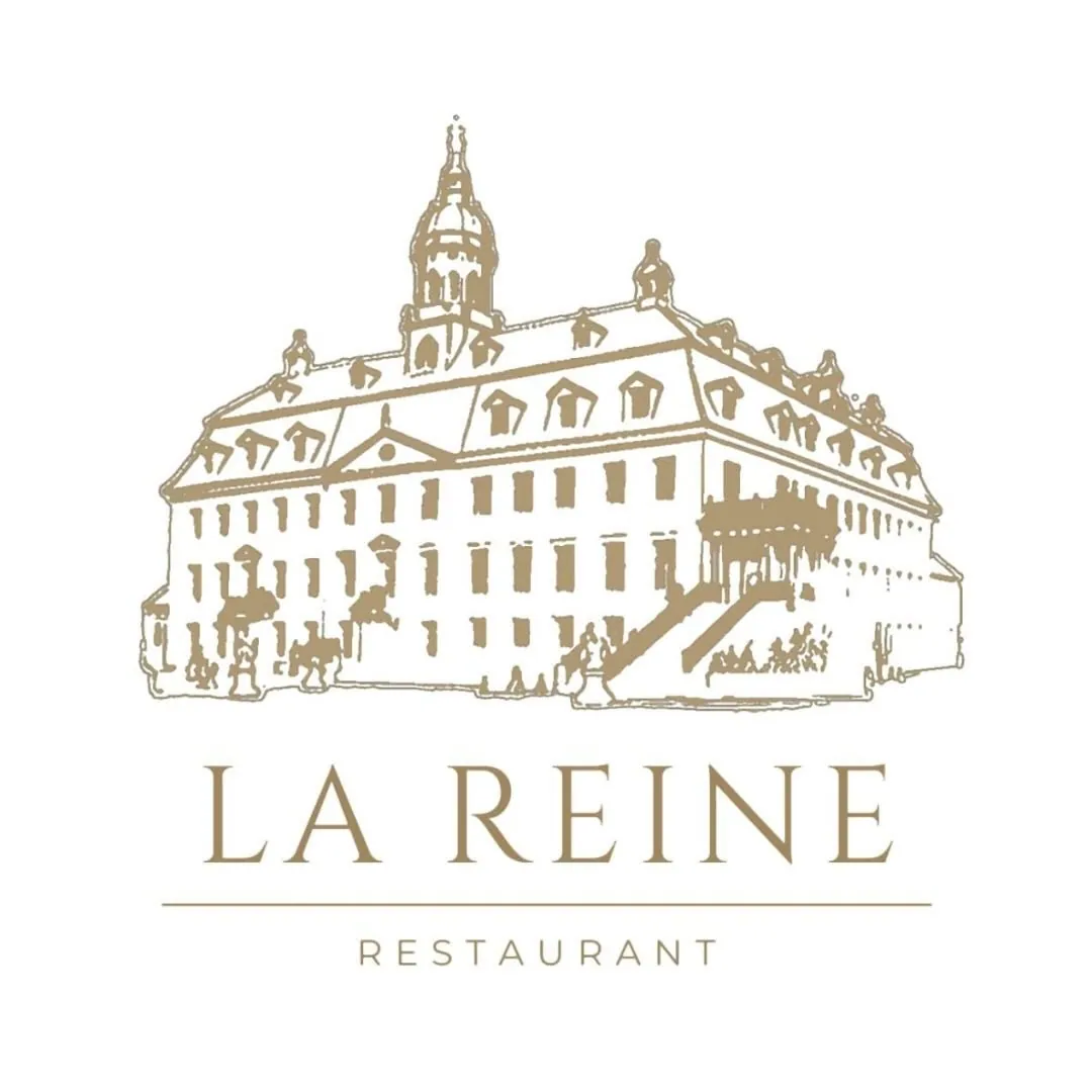 Brasserie La Reine im Schlosshof Lichtenwalde