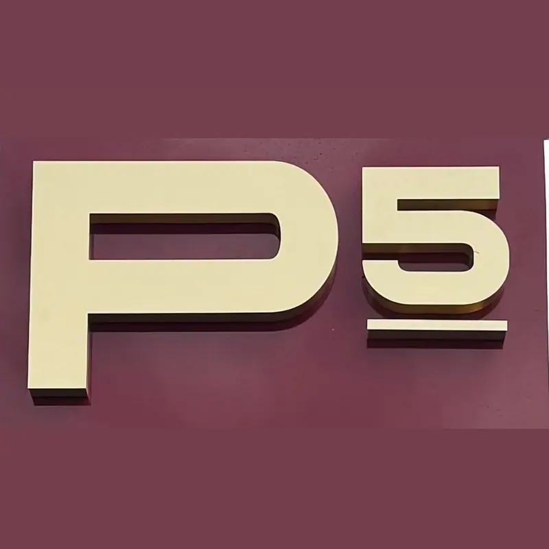 P5 – Restaurant & Bar