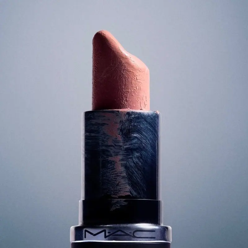 M•A•C Cosmetics