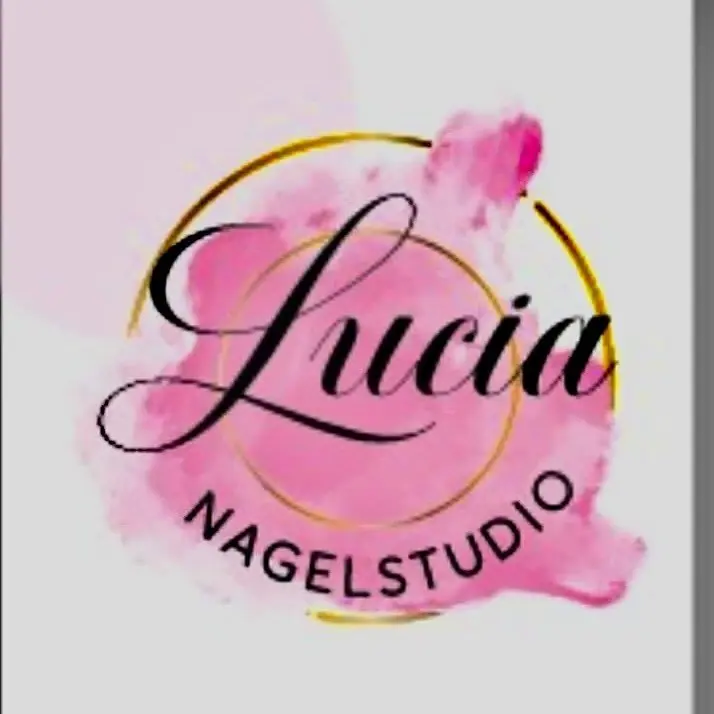 Lucia Nails