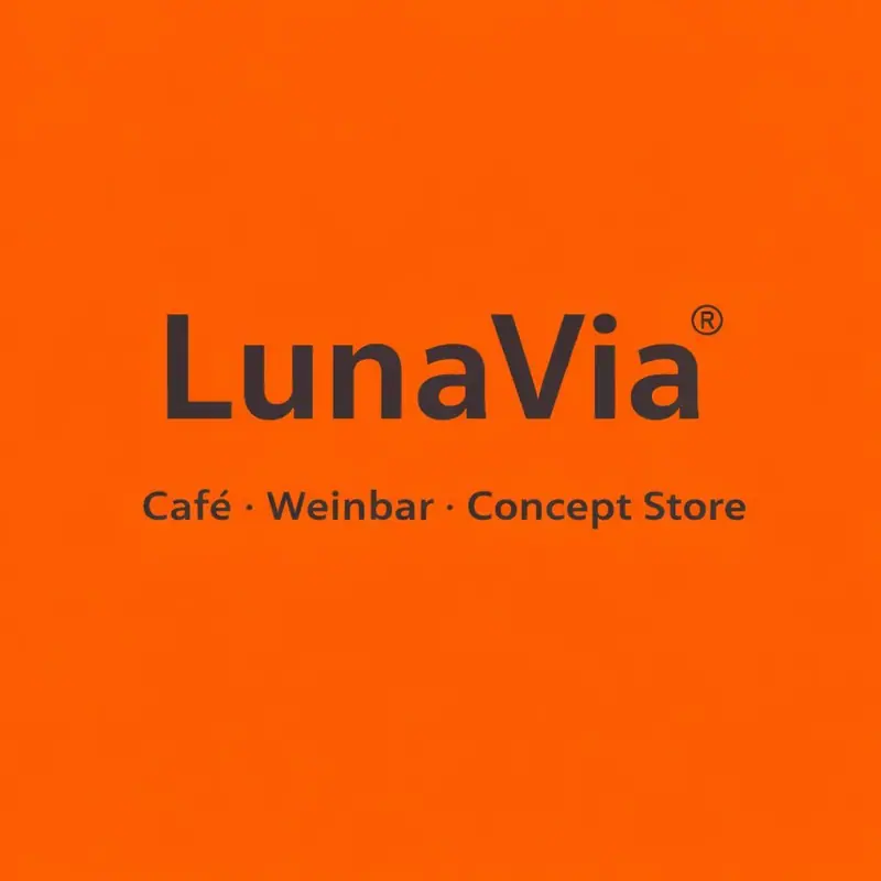 LunaVia - Café & Weinbar