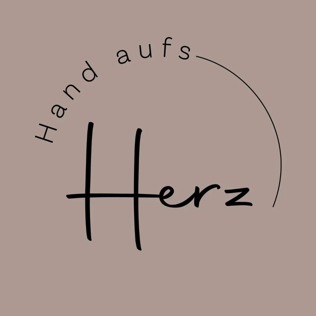 Hand aufs Herz