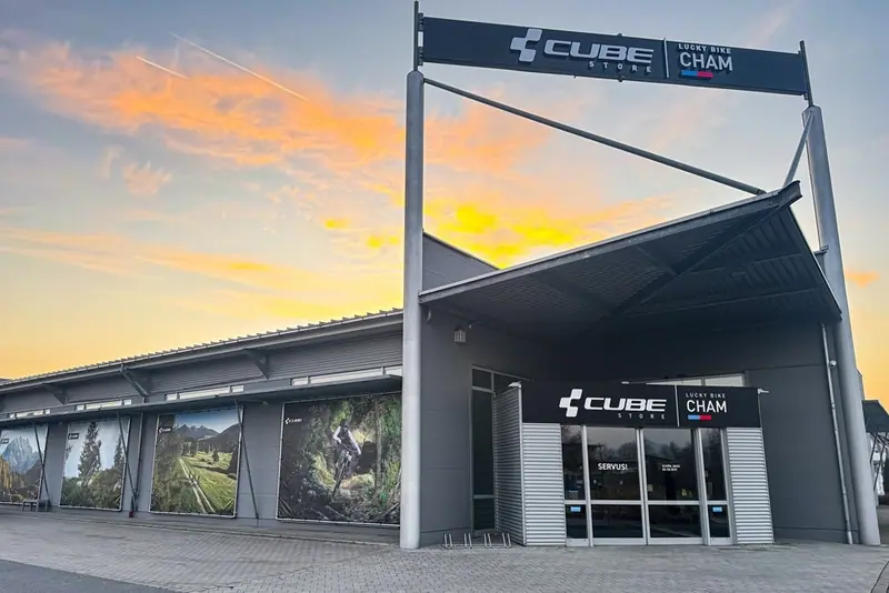Cube Store Cham by Diermeier & Lucky Bike